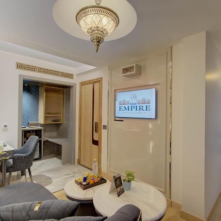 Empire Platinum Suites New Delhi Exteriör bild
