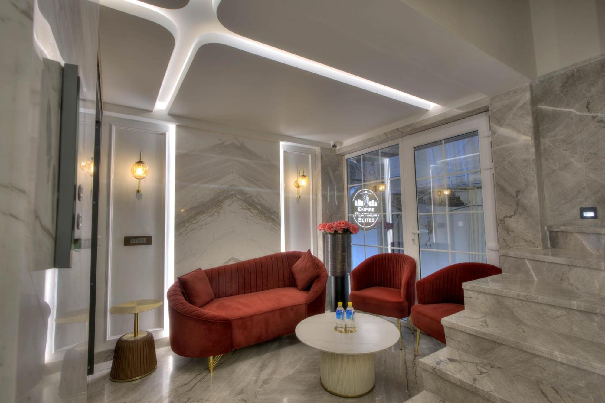 Empire Platinum Suites New Delhi Exteriör bild